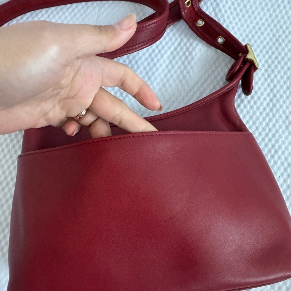 Coach Vintage Y2K Rare Legacy Small Pocket Hobo 9136 Leather Shoulder Bag - Picture 10 of 14